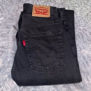 NWOT Levi's High Waisted Black Mom Jeans Classic Style